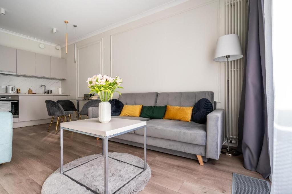 Mennica Apartment *