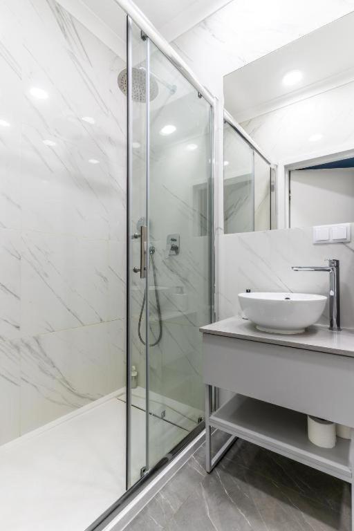 Apartment Mennica Warsaw